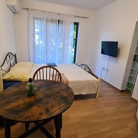 Mila Holiday Apartments Poreč Kültér fotó